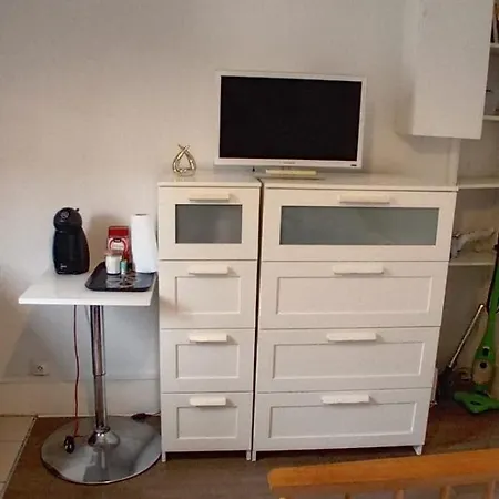 Apartament 10